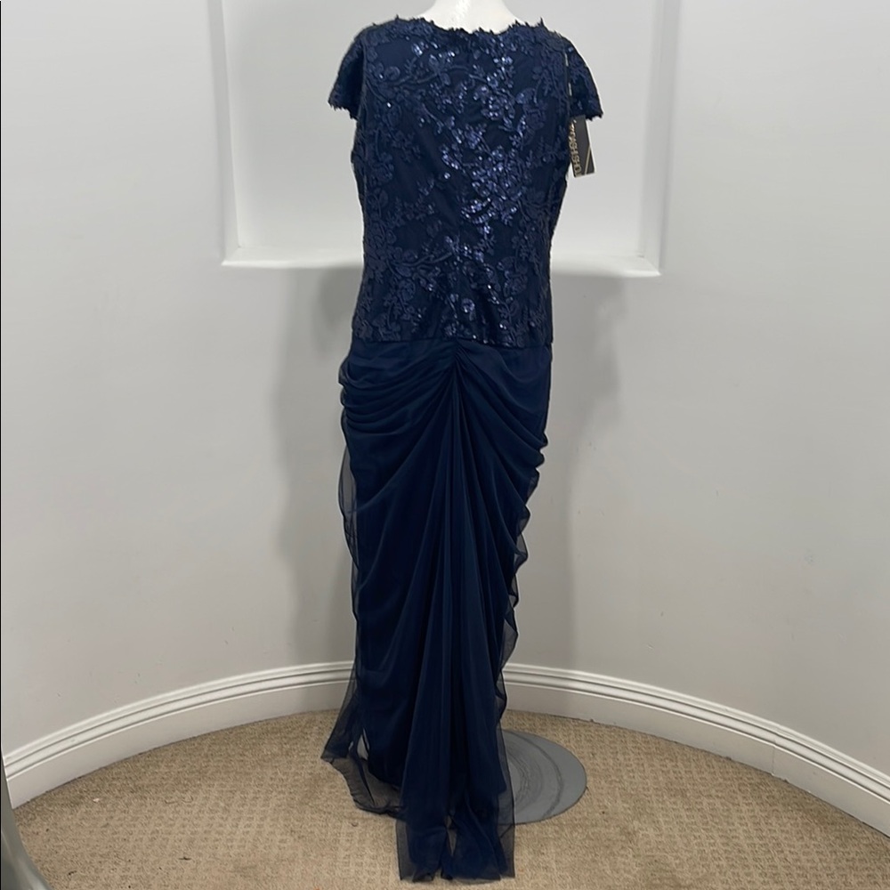 Tadashi Shoji Too Navy Embroidered Lace Evening Gown Tulle Skirt Size 16 Q   NWT - Picture 13 of 16